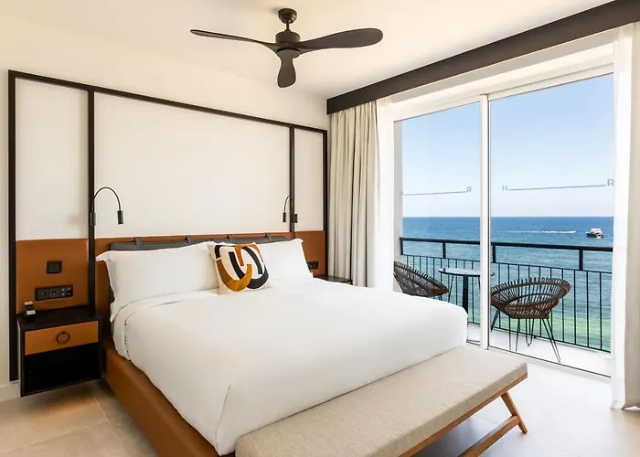 Hotel Riomar Ibiza, A Tribute Portfolio Santa Eulária des Riu