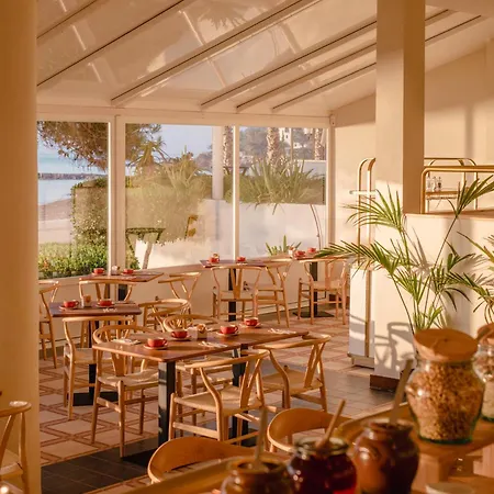Riomar Ibiza, A Tribute Portfolio Hotel 4*