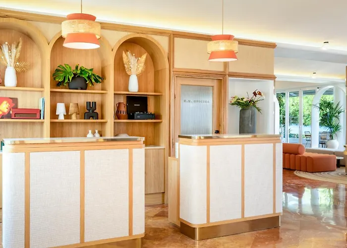 Riomar Ibiza, A Tribute Portfolio